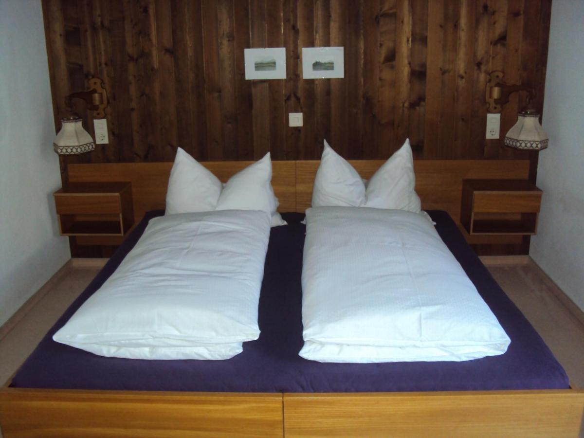 Pension Sursilva Gargellen Habitación foto